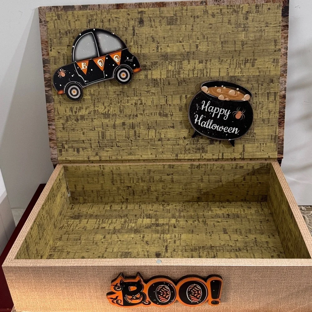 FAUX HALLOWEEN WITCH & BLK CAT  Handbook Decorative Box